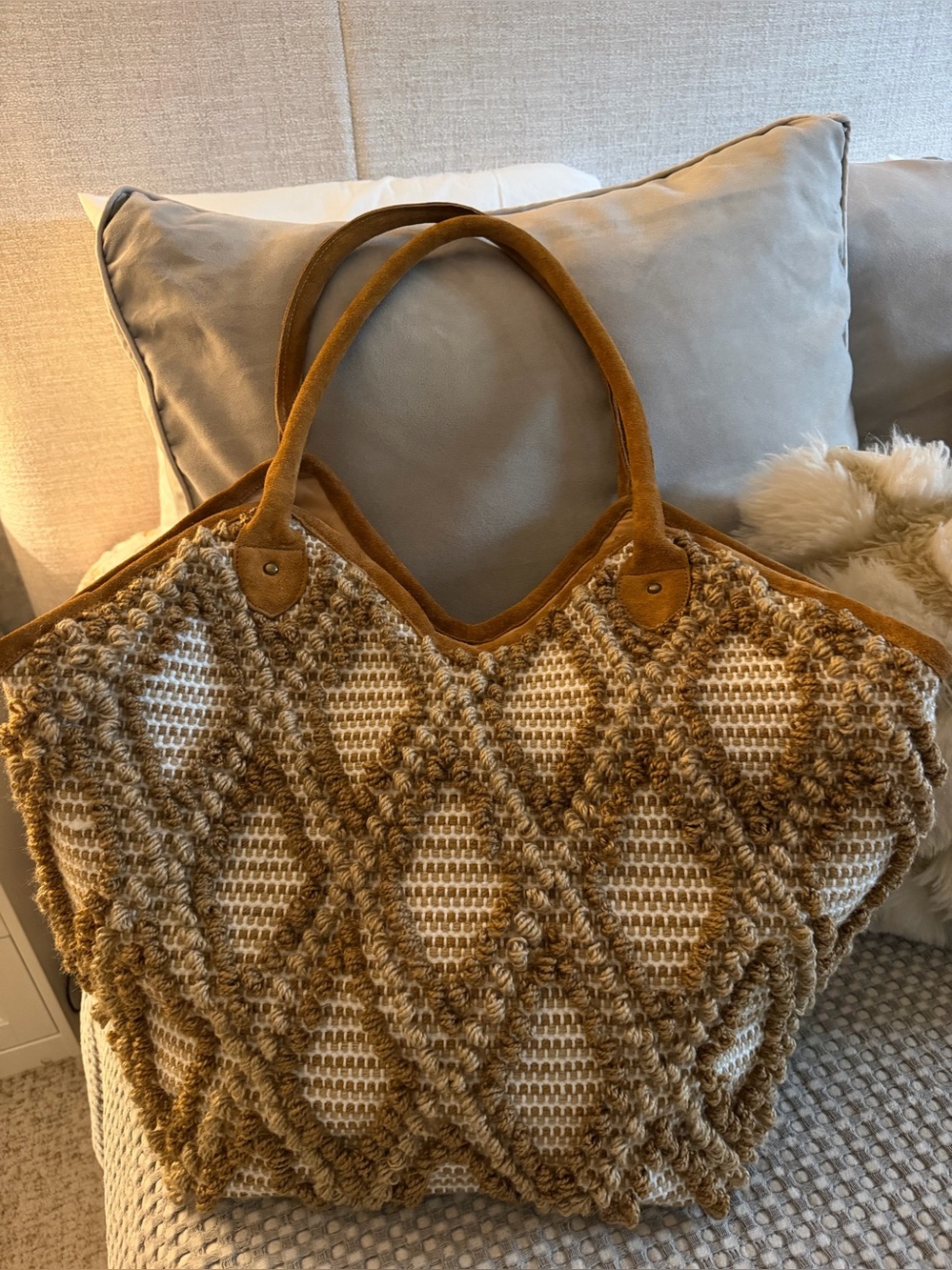 Woven Diamond Tote Bag - Camel